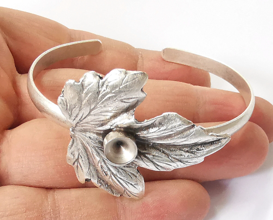 Leaf bracelet brass cuff blank bezel Glass cabochon base Adjustable antique silver (8mm ) G24461