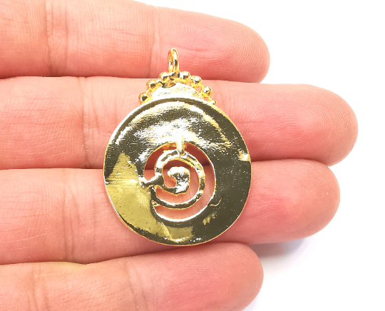 Swirl Round Disc Charms Pendant Blank Shiny Gold Plated Pendant Brass (39x28mm) (10mm Blank Size) G28050