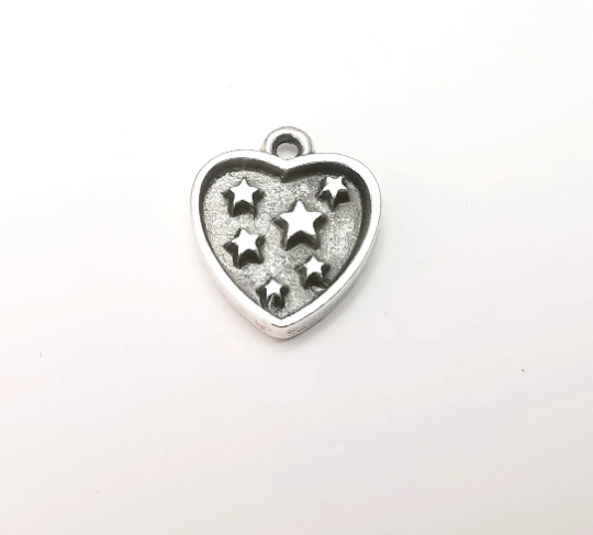 Starry Heart Charms, Antique Silver Plated Charms (20x16mm) G28791