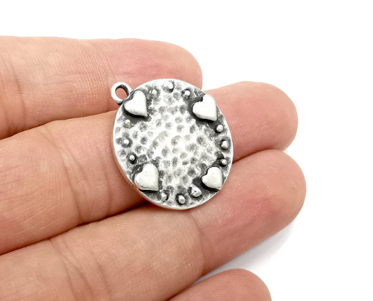 Heart Charms Hammered Disc Pendant Antique Silver Plated (28x25mm) G28485