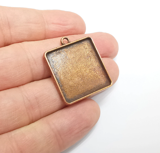 Square Pendant Blanks, Resin Bezel Bases, Mosaic Mountings, Dry flower Frame, Polymer Clay base, Antique Copper Plated (24x24mm) G29573