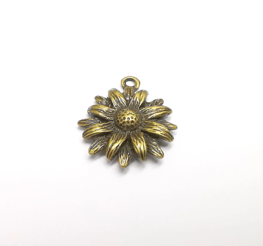 Flowers Charms, Sun flower Charms, Daisy Charms, Antique Bronze Plated Plants Charms (25x21mm) G29587