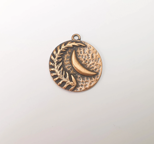 Crescent and Fern Leaf Charms Hammered Disc Pendant Antique Copper Plated (28x24mm) G28280