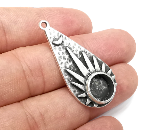 Crescent Charms Pendant Bezels, Resin Blank, inlay Mountings, Mosaic Frame, Cabochon Bases, Antique Silver Plated (10mm) G28447