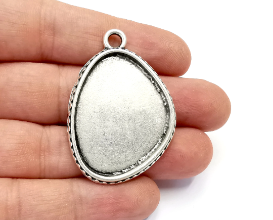 Ethnic Frame Pendant Blank Antique silver plated (38x29mm Blank Size) G28243