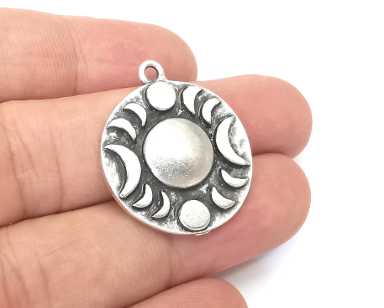 Crescent Moon Charms The Phases of The Moon, Round Hammered Antique Silver Plated (29x25mm) G28218