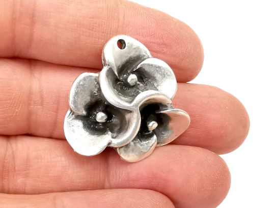 Flower Charms Pendant Antique Silver Plated Charms (29x29mm) G28020