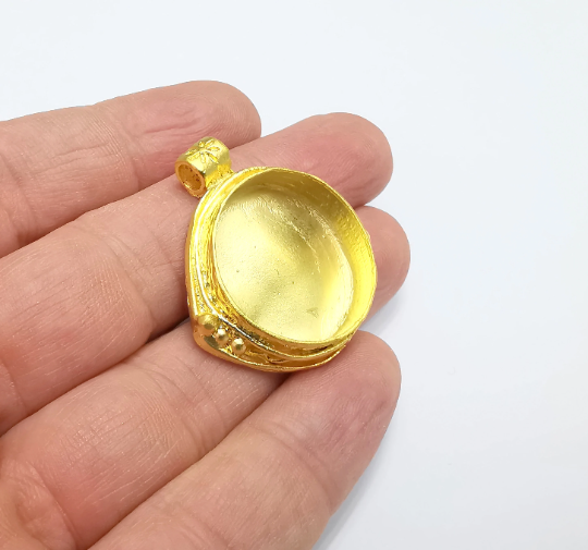 Round Pendant Blanks, Resin Bezel Bases, Mosaic Mountings, Dry flower Frame, Polymer Clay base, Antique Gold Plated (24mm) G29582