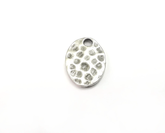 5 Hammered Oval Charms, Ethnic Charms, Antique Silver Plated (16x12mm) G29534