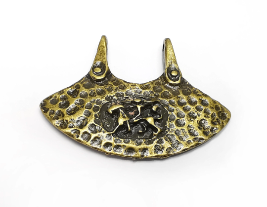Cavalry Rider Connector Charms, Antique Bronze Plated Hammered Pendant (43x34mm) G29820