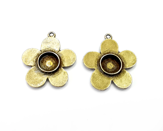 Flower Charms Blank Bezel Resin Bezel Mosaic Mountings Antique Bronze Plated Charms (32x29mm) (10 mm Bezel Inner Size) G28035