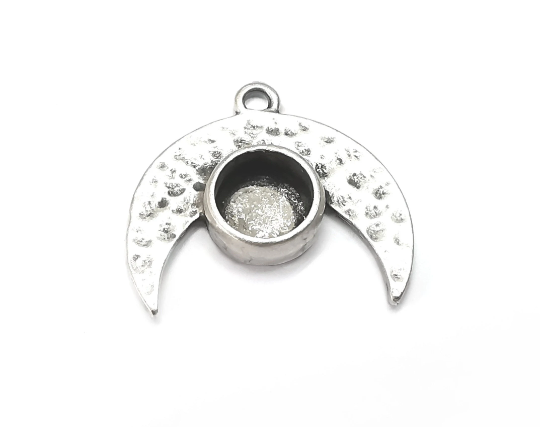 Crescent Pendant Base Blank Bezel, Resin Mosaic Mountings, Antique Silver Plated ( 8 mm Inner Size) G28440