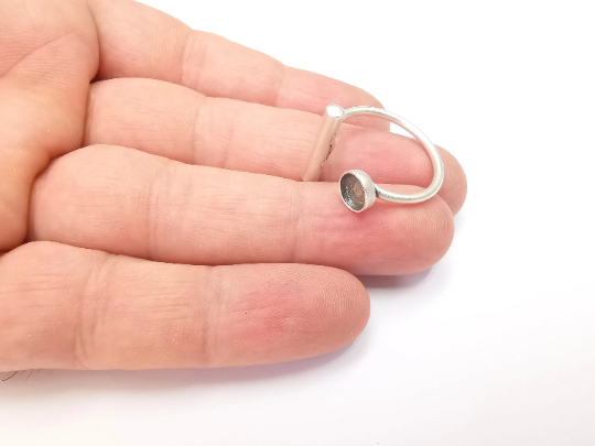 Rod Ring Blank Setting, Cabochon Mounting, Adjustable Resin Ring Base Bezels, Antique Silver Plated (6mm) G28935