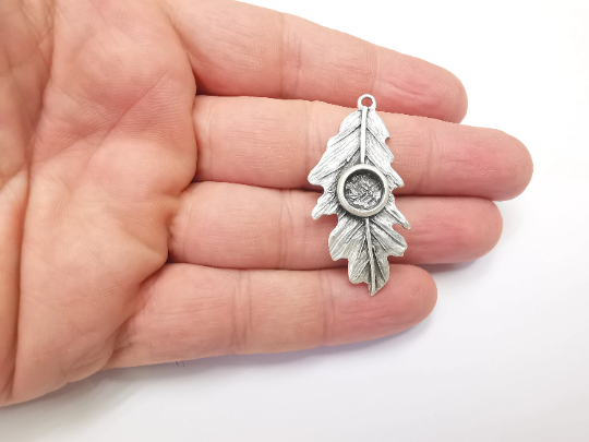 Leaf Pendant Bezel, Resin Blank, inlay Mounting, Mosaic Frame Cabochon Base Dry Flower Setting, Antique Silver Plated 8mm bezel G28915