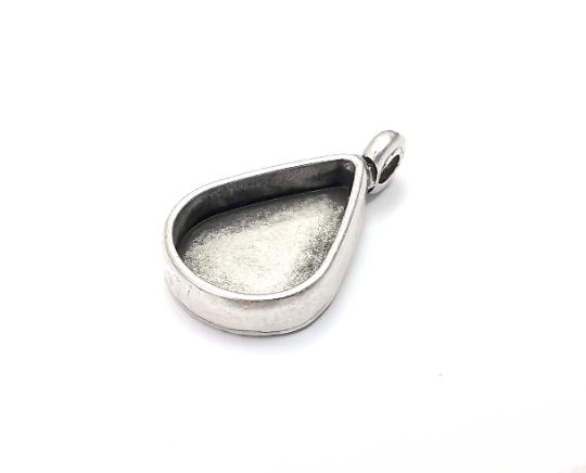 Drop Pendant Blanks, Resin Bezel Bases, Mosaic Mountings, Dry flower Frame, Polymer Clay base, Antique Silver Plated (18x13mm) G28203