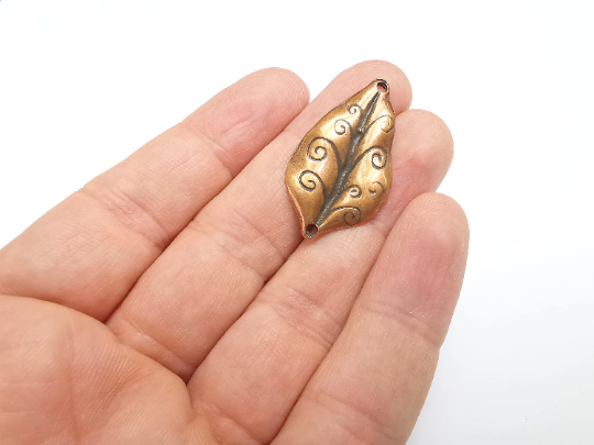 Copper Leaf Charms Antique Copper Plated Charms (36x21mm) G29547