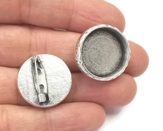 Hammered Brooch Holders Pin Brooch Blanks Brooch Bezel Antique Silver Plated Brooch Pin Findings (20mm Bezel size) G28049