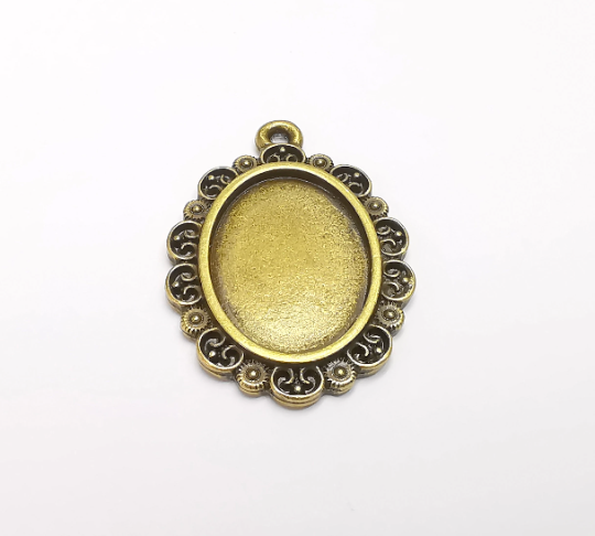 Oval Charm Bezel, Resin Blank, inlay Mounting, Mosaic Pendant Frame, Cabochon Base,Dry Flower Setting,Antique Bronze Plated (25x18mm) G29519