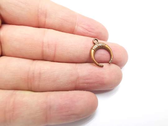 5 Crescent Charms Antique Copper Plated Moon Charms (18x14mm) G29372