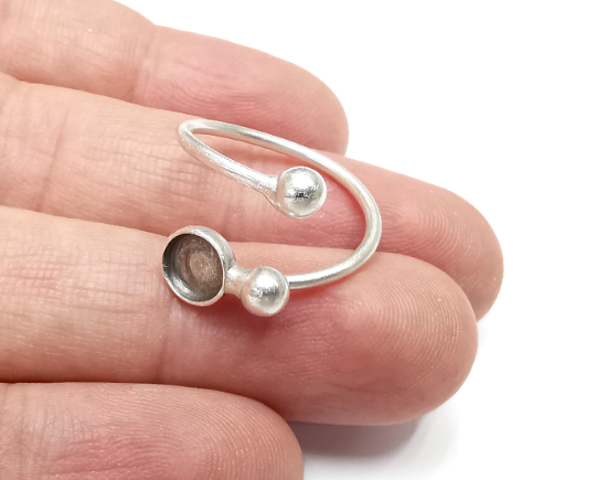 Wrap Ball Ring Blank Setting, Cabochon Mounting, Adjustable Resin Ring Base Bezels, Antique Silver Plated (6mm) G28993