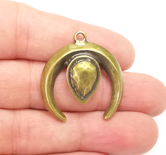 Antique Bronze Unique Moon, Crescent Charms, Antique Bronze Plated DIY Charms (33x30mm) G28209