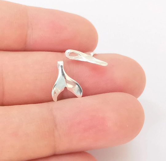 2 Fish Tail Sterling Silver Charms , 925 Silver Charms (13x10mm) G30041