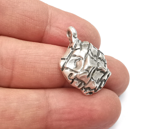 Shell Charms, Dome Charms, Antique Silver Plated (26x17mm) G29537