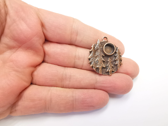 Pine Tree Round Charms Blank Resin Bezel Mosaic Mountings Cabochon Setting Antique Copper Plated Charms (32x28mm)(8mm Blank) G28004