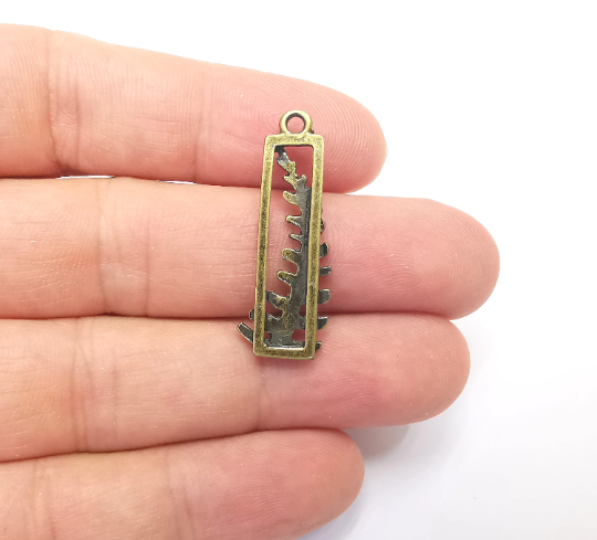 5 Fern Leaf Charms Frame Antique Bronze Plated (34x12mm) G28284