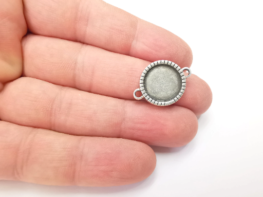 Round Pendant Connector Bezels, Resin Blank, inlay Mountings, Mosaic Frame, Cabochon Bases, Settings, Antique Silver Plated (14mm) G28923