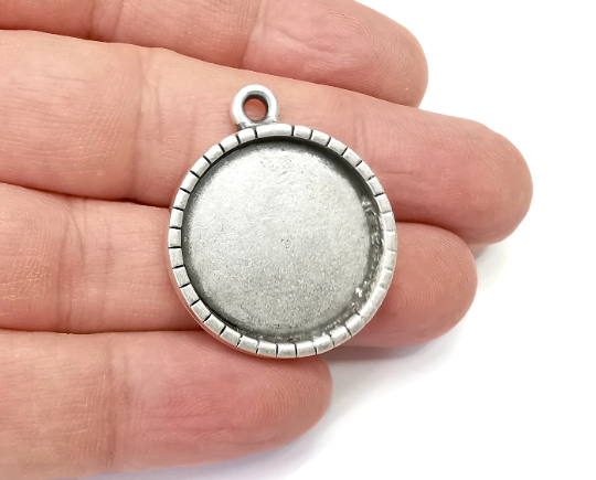 Round Pendant Blanks, Resin Bezel Bases, Mosaic Mountings, Dry flower Frame, Polymer Clay base, Antique Silver Plated (25mm) G28953