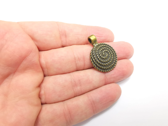 Bronze Dangle Charms, Antique Bronze Plated (32x23mm) G29589
