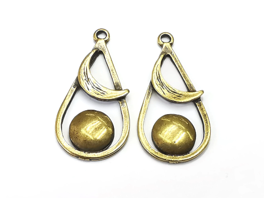 Drop Crescent Full Moon Charms Sky Pendant Antique Bronze Plated Charms (34x17mm) G28023
