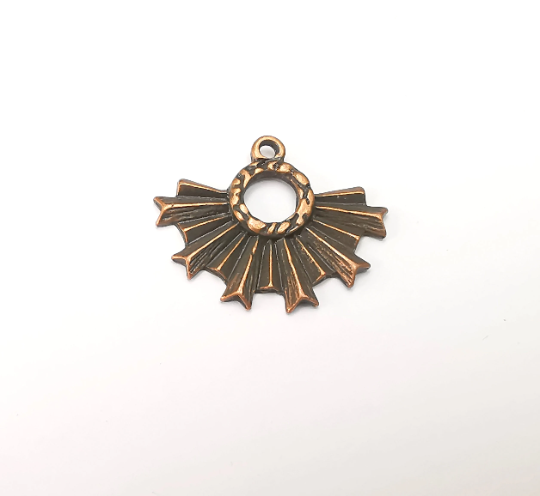 Copper Charms, Antique Copper Plated Sun Charms (29x23mm) G28936