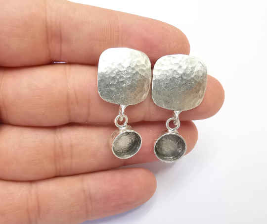 Round Blank Dangle Hammered Square Disc Silver Earring Set Base Wire Antique Silver Plated Brass Earring Base (10mm blank) G28342