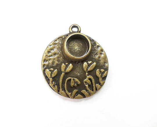 Flower Hammered Charms Blank Resin Bezel Mounting Cabochon Base Setting Antique Bronze Plated (8mm Blank) G28479