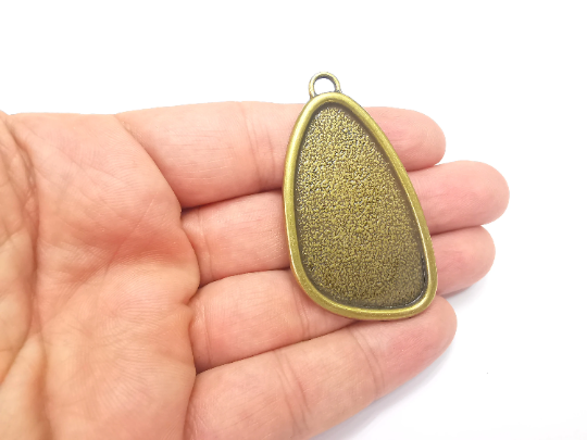Unique Pendant Bezels, Resin Blank, inlay Mountings, Mosaic Frame, Cabochon Base, Dry Flower Settings Antique Bronze Plated (49x28mm) G28213