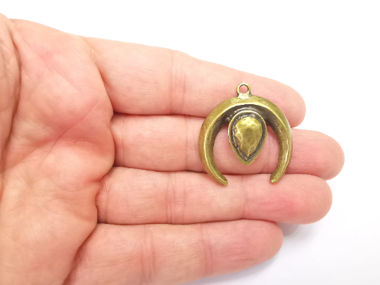 Antique Bronze Unique Moon, Crescent Charms, Antique Bronze Plated DIY Charms (33x30mm) G28209