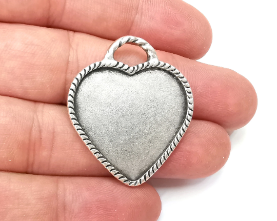 Heart Pendant Base Blank Bezel, Resin Mosaic Mountings, Antique Silver Plated (39x33mm)( 30 mm Inner Size) G28439