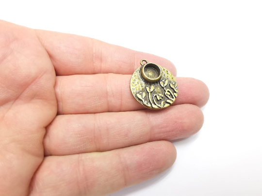 Flower Garden Charms Blank Resin Bezel Mounting Cabochon Base Setting Antique Bronze Plated (8mm Blank) G29392