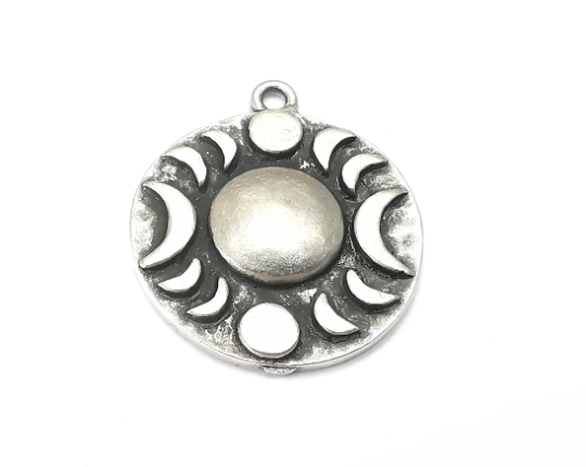 Crescent Moon Charms The Phases of The Moon, Round Hammered Antique Silver Plated (29x25mm) G28218