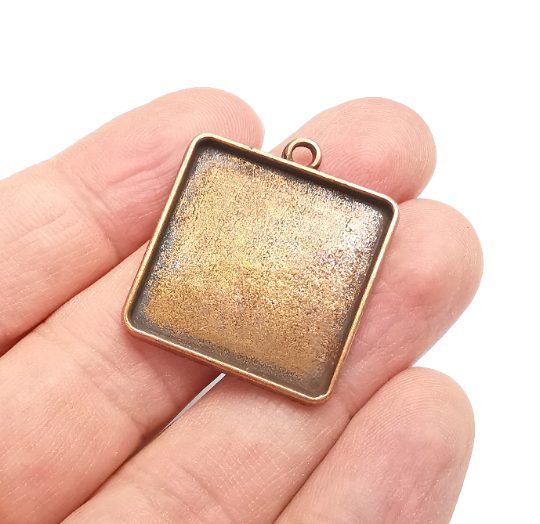 Square Pendant Blanks, Resin Bezel Bases, Mosaic Mountings, Dry flower Frame, Polymer Clay base, Antique Copper Plated (24x24mm) G29573