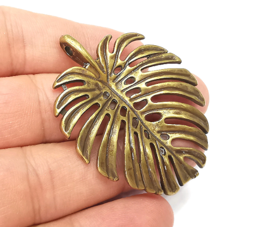 Monstera Leaf Charms Pendant Antique Bronze Plated (54x44mm) G28347