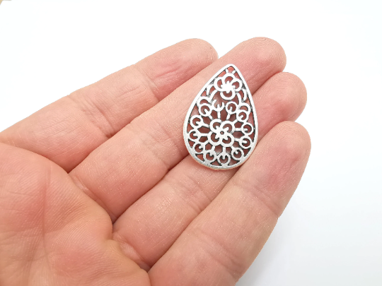 Drop Filigree Dangle Charms, Antique Silver Plated Findings (33x23mm) G29581
