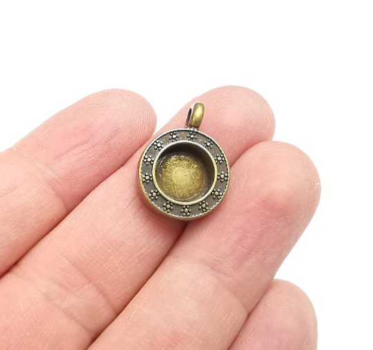 Round Pendant Blanks, Resin Bezel Bases, Mosaic Mountings, Dry flower Frame, Polymer Clay base, Antique Bronze Plated (10mm) G29590
