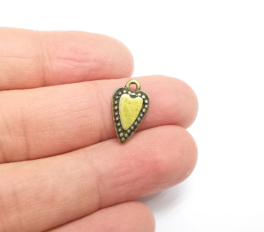 5 Heart Charms Antique Bronze Plated Charms (17x10mm) G29592