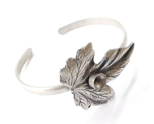 Leaf bracelet brass cuff blank bezel Glass cabochon base Adjustable antique silver (8mm ) G24461