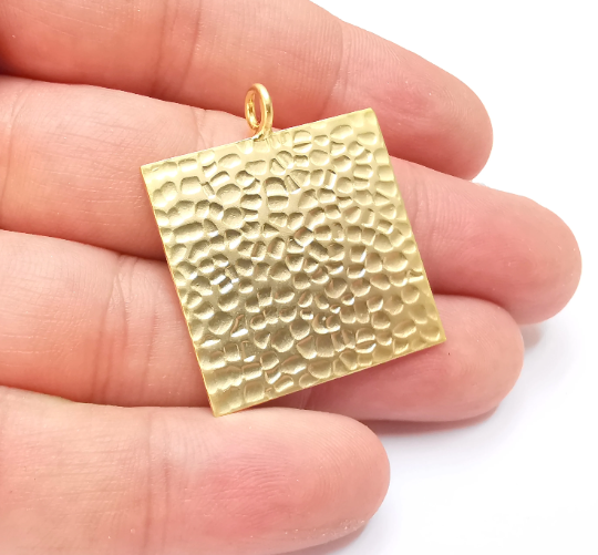 Hammered Square Pendant Blank (30x30mm) Gold Plated Brass G28448