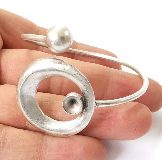 Silver ball bracelet brass cuff blank bezel Glass cabochon base Adjustable antique silver(8mm ) G27003