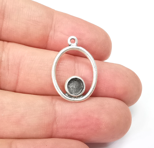 4 Silver Pendant Bezel, Resin Blank, inlay Mounting, Mosaic Frame Cabochon Base Dry Flower Setting, Antique Silver Plated 6mm bezel G28940